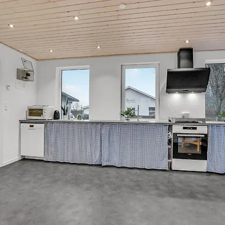 Stunning In With Kitchen Billund